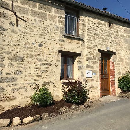 Maison De Charme Concourson-sur-Layon Exteriör bild